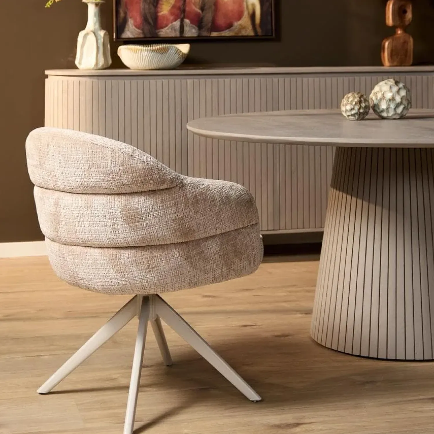 Furndea Eetkamerstoelen|Tessa Eetkamerstoel Beige met Zand poot