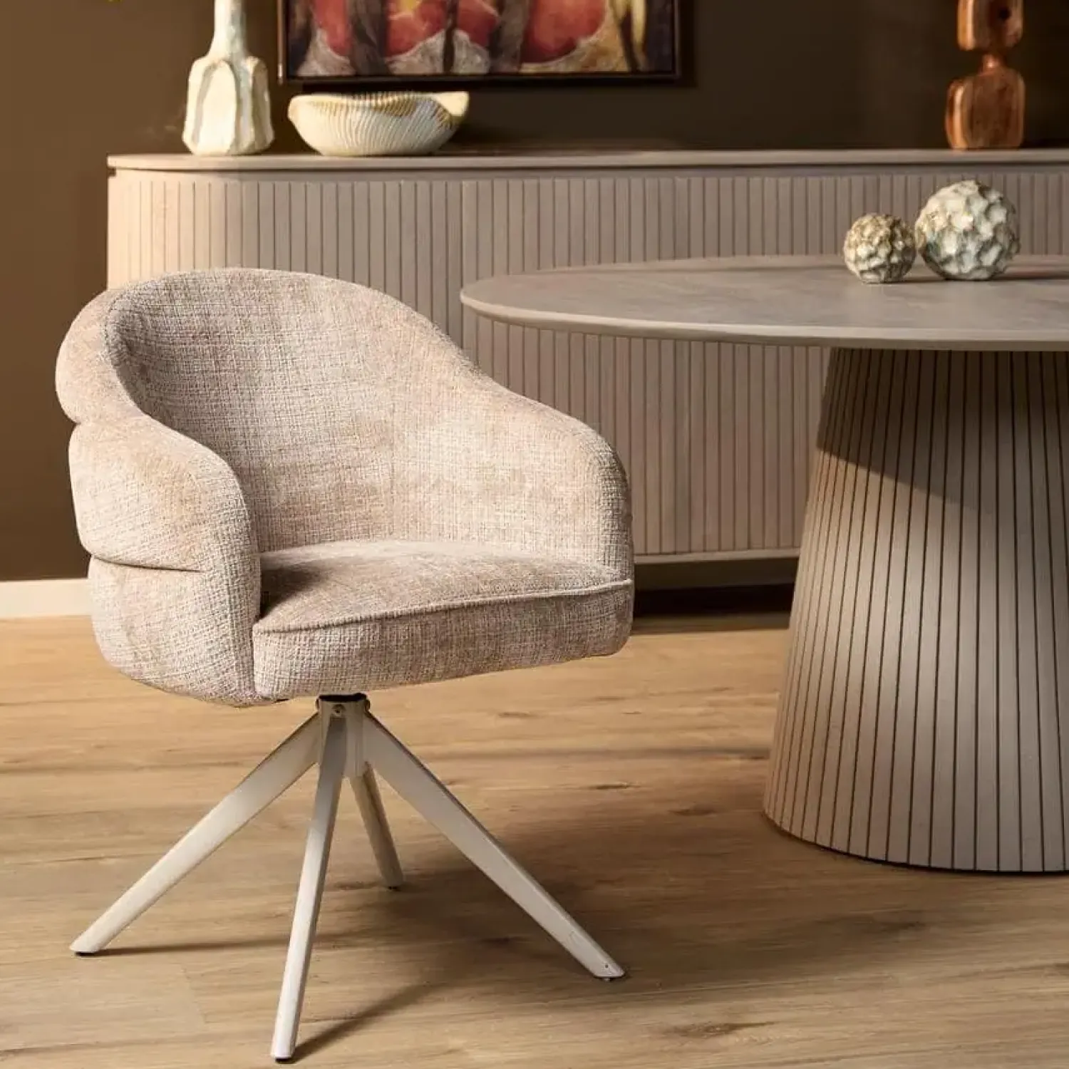 Furndea Eetkamerstoelen|Tessa Eetkamerstoel Beige met Zand poot