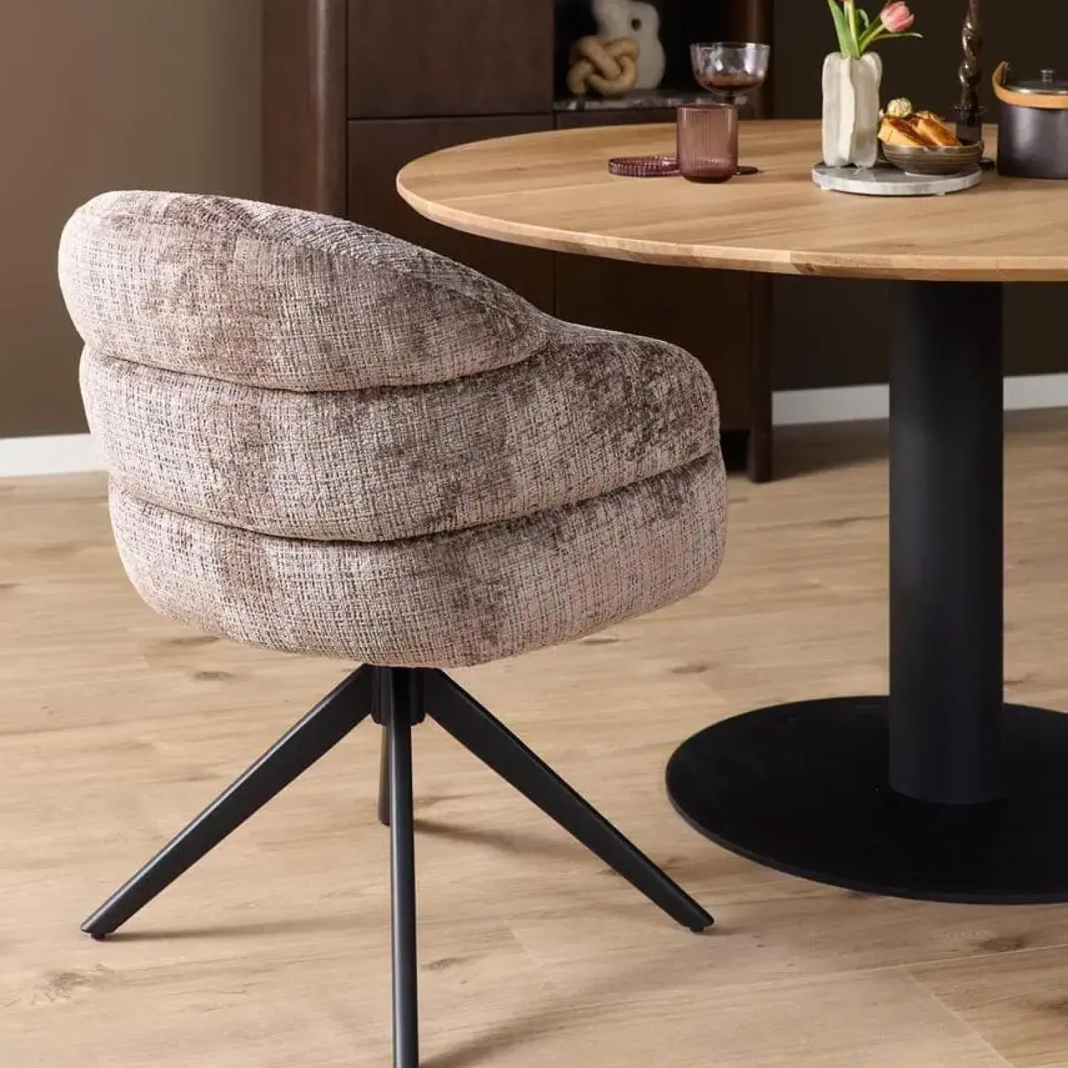 Furndea Eetkamerstoelen|Tessa Eetkamerstoel Clay met Zwarte poot
