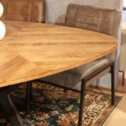 Tower living Eettafels|Trivero eetkamertafel driehoek 150cm naturel
