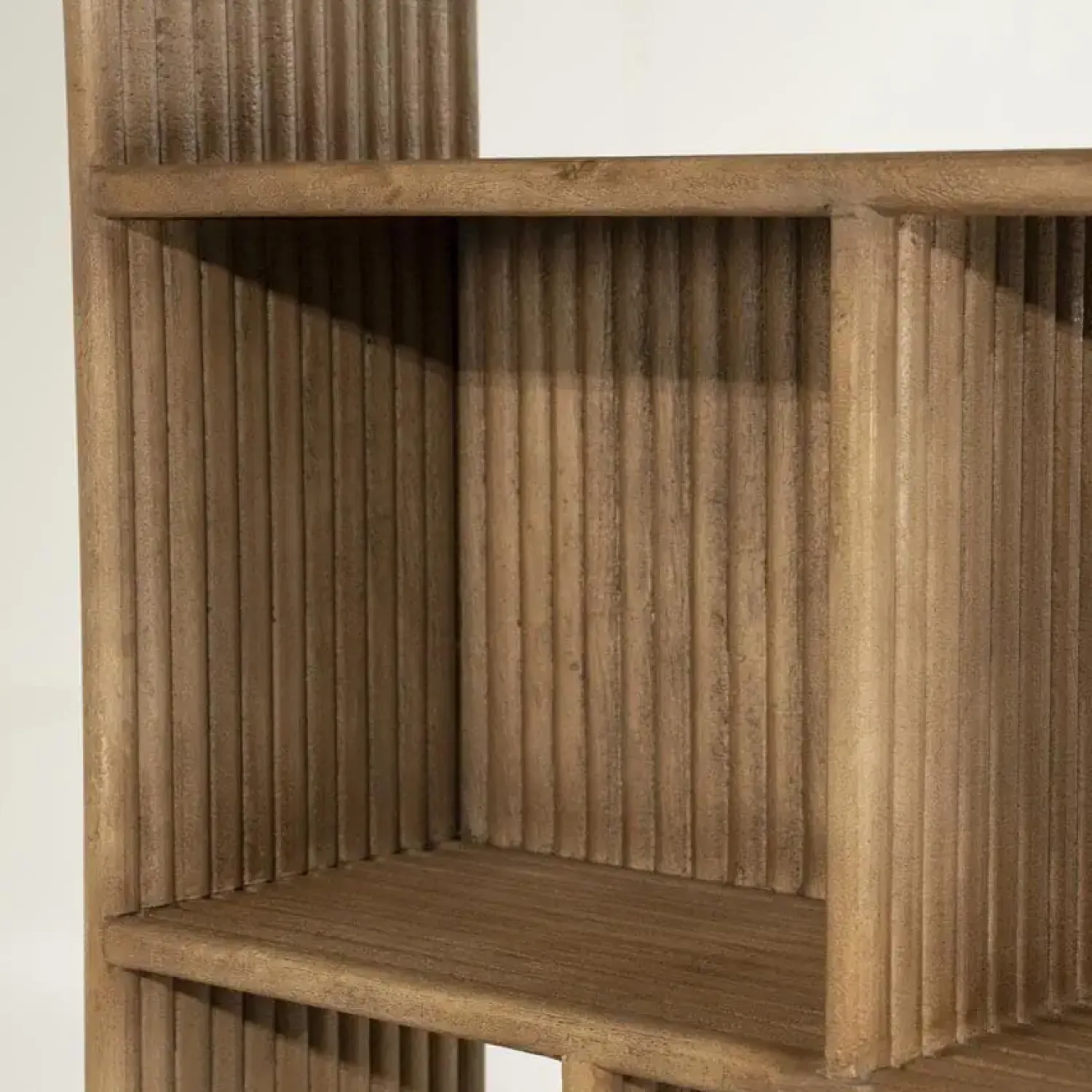 By Boo Vakkenkasten|Industriele Kasten|Vakkenkast Rigato small Mangohout 100cm