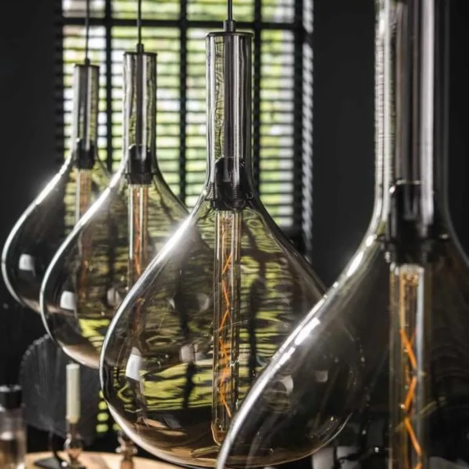Kalfort Hanglampen|Victoria 4-lichts glazen hanglamp