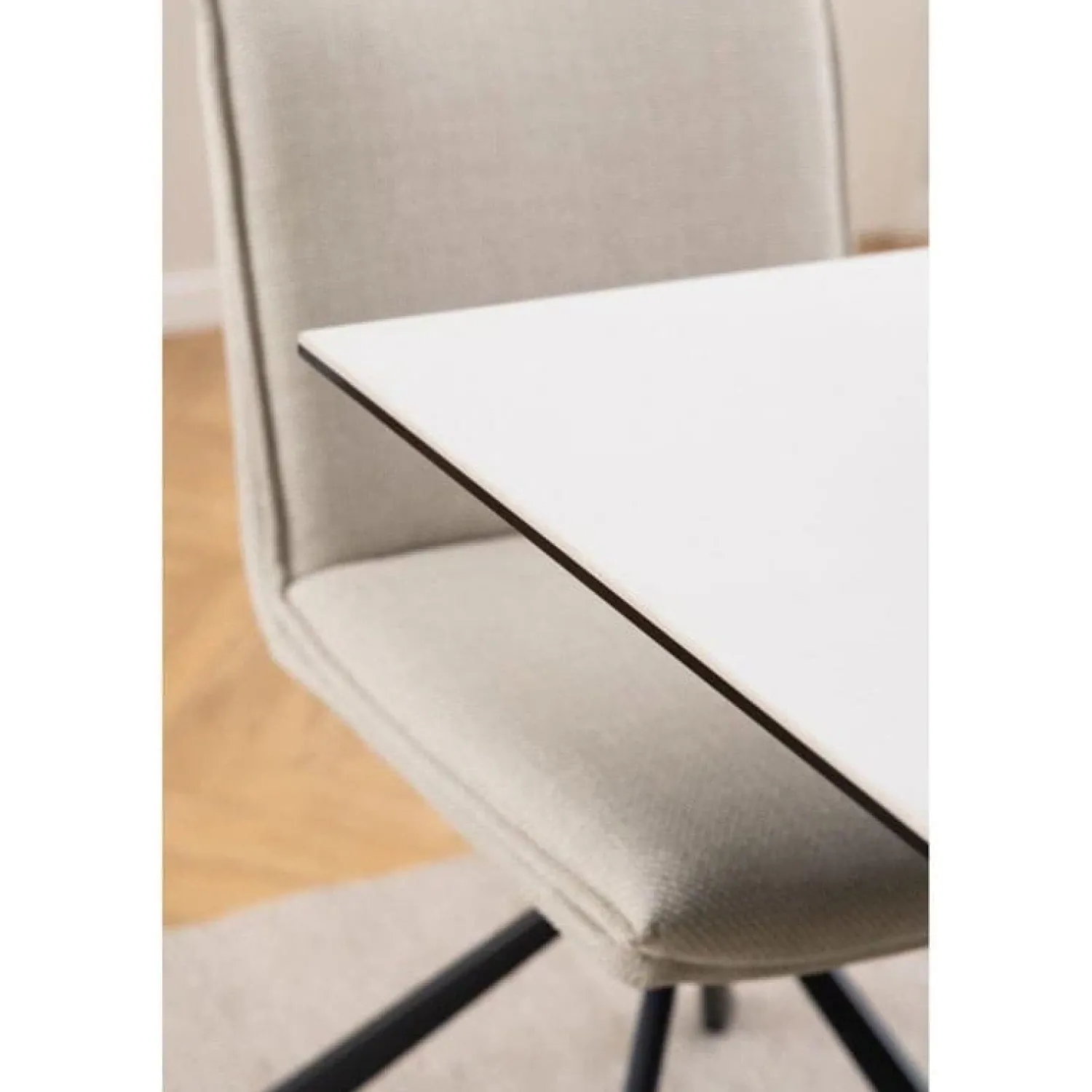 Nordhavn Eettafels|Zuvio Eettafel Wit Keramiek 135cm